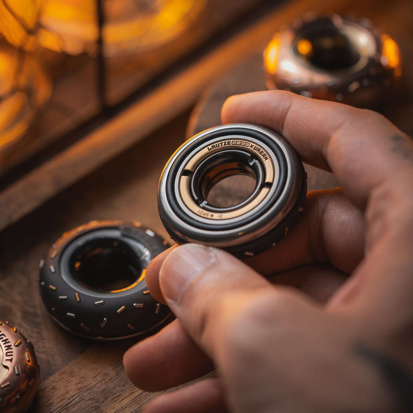 LAUTIE X URBAN Doughnut spinner