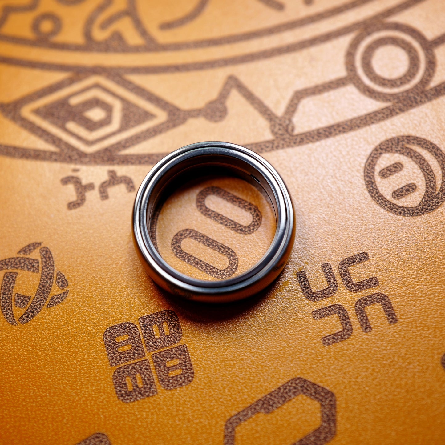 YEDC Pig Ring plain zirc