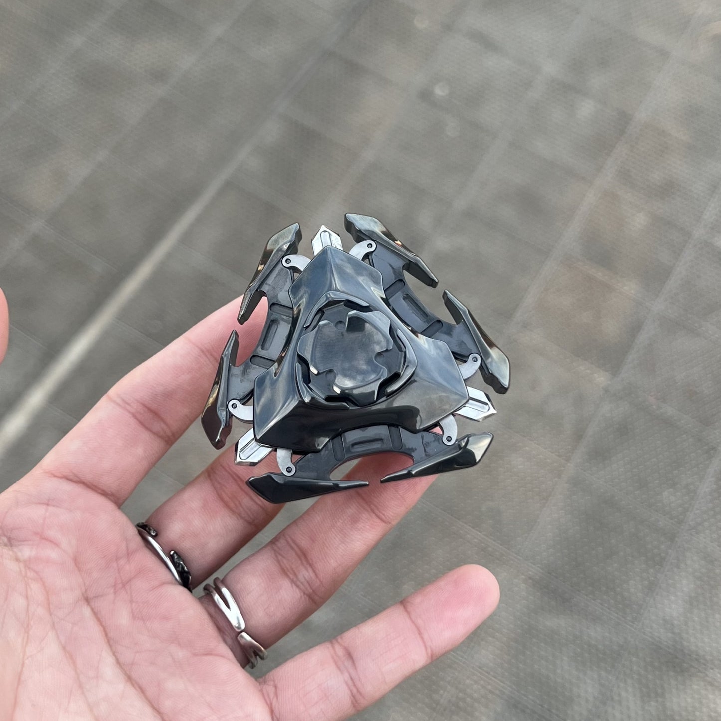 Freak Mech Studio Blade spinner