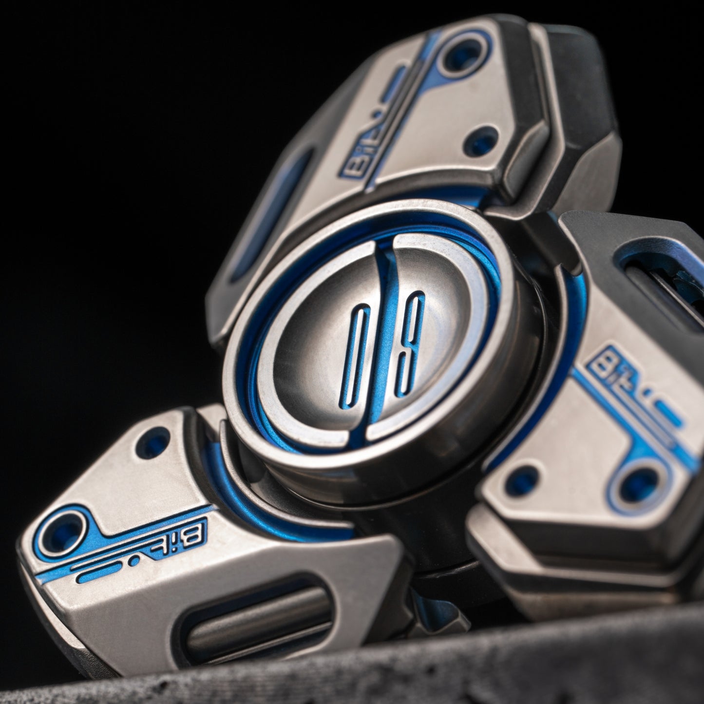 Lautie Bit-09 spinner