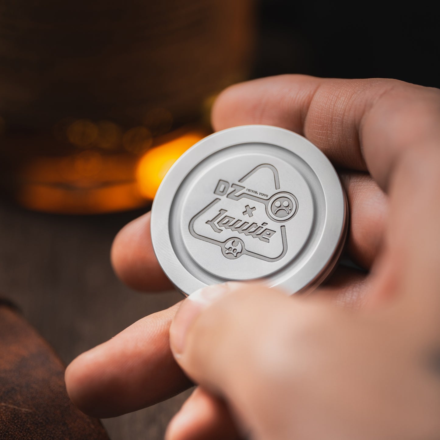 Lautie X DZ Showhand Haptic