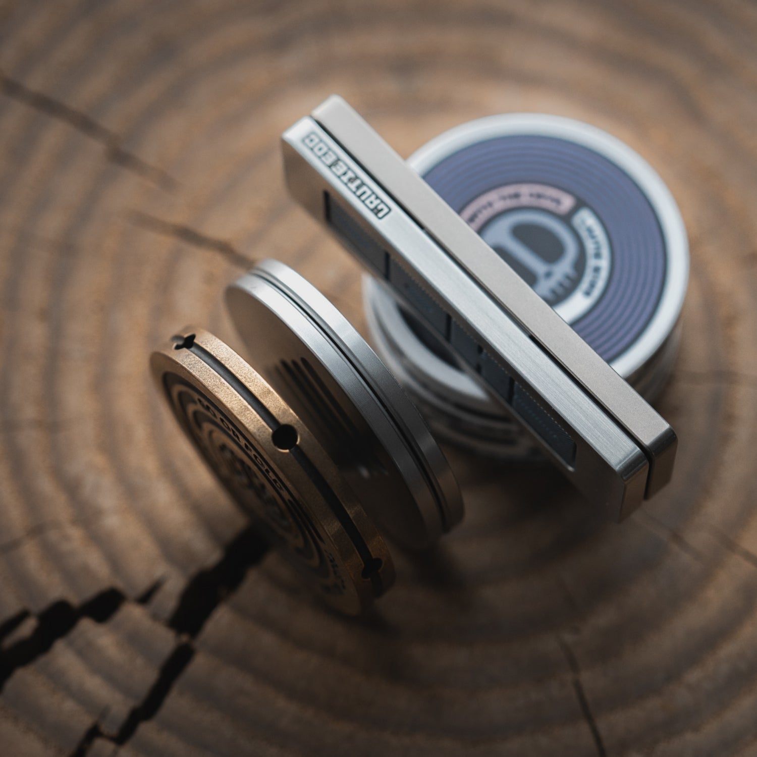 Lautie X DZ Showhand Haptic – ikaeledc