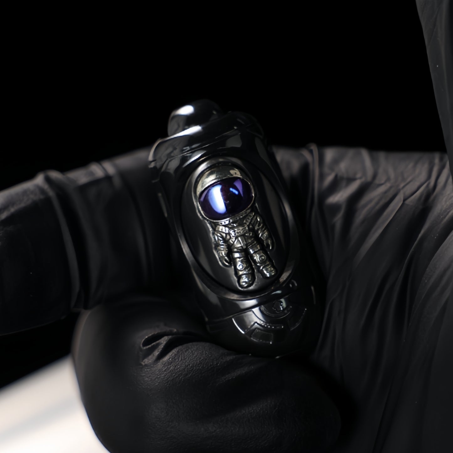 SEKI Holy Egg 2.0 - Space Egg