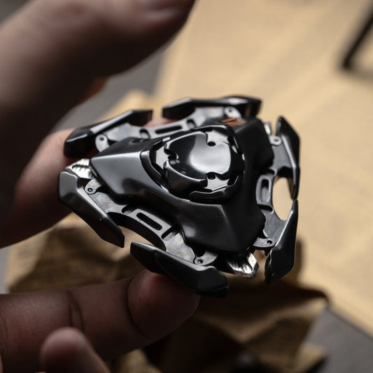 Freak Mech Studio Blade spinner