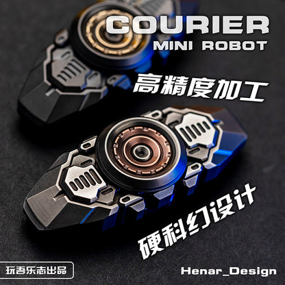 Wanwu Studio Courier Spinner