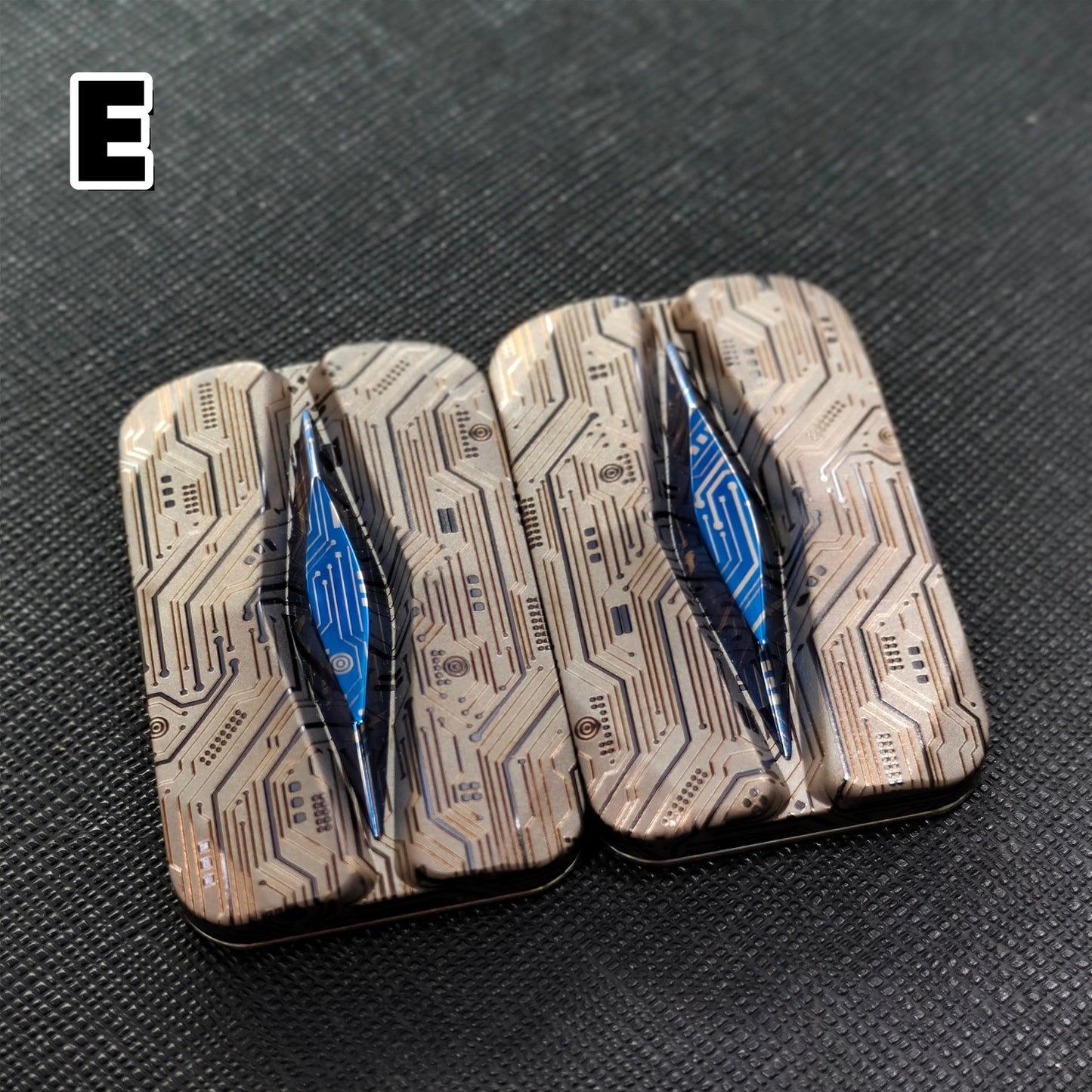 YC EDC Mountain floating slider