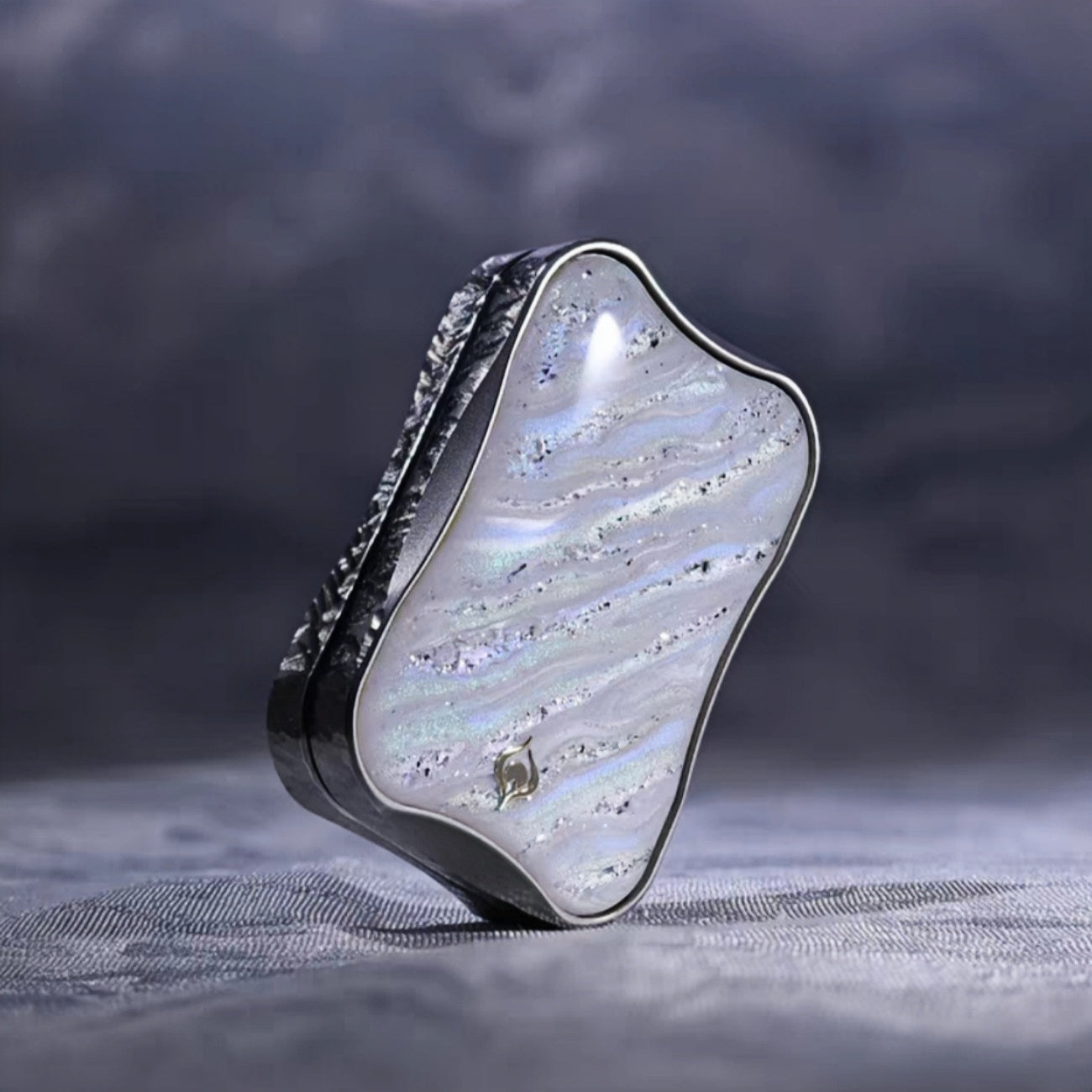 Peacock Aura Sand floating slider