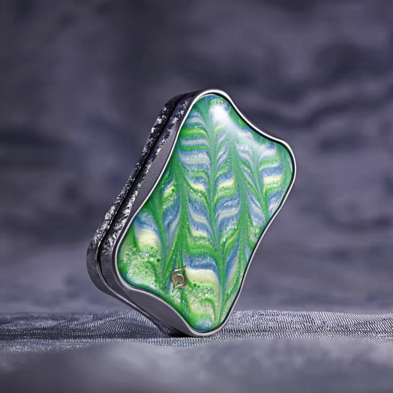 Peacock Aura Sand floating slider